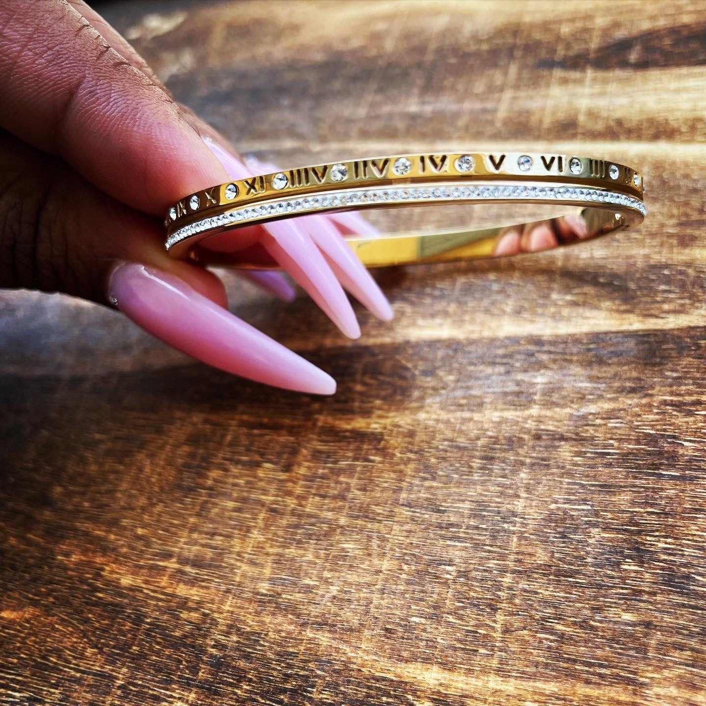 Roman Numeral Single Band Bangle